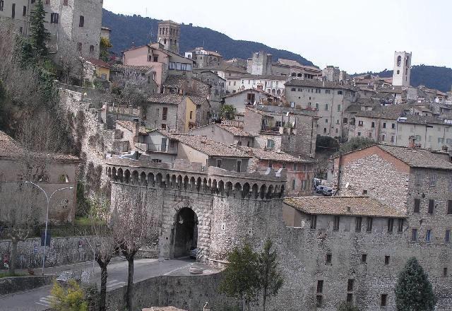 Agriturismo Canonici Амелиа Екстериор снимка